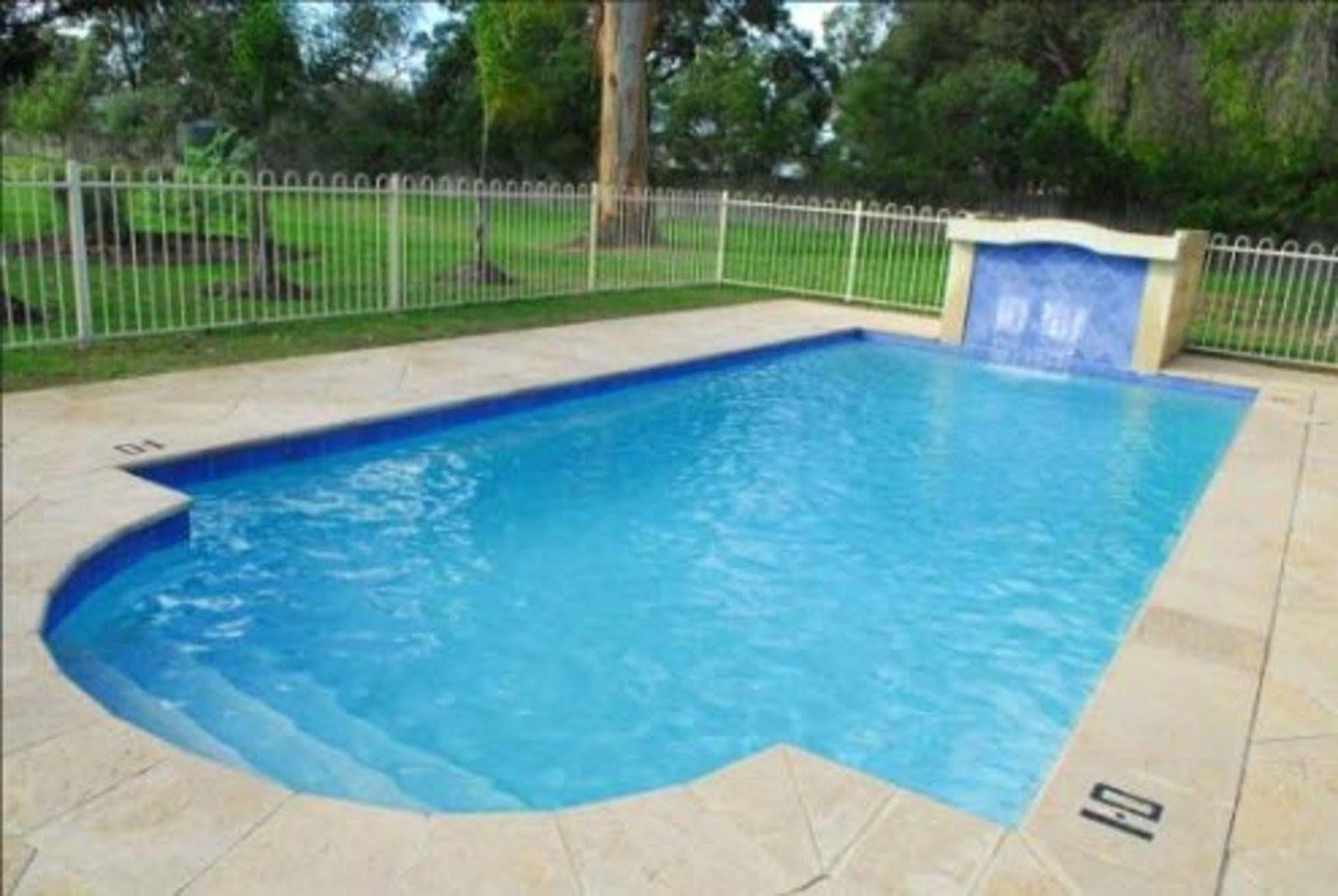 Wattle Grove Motel Perth Dış mekan fotoğraf
